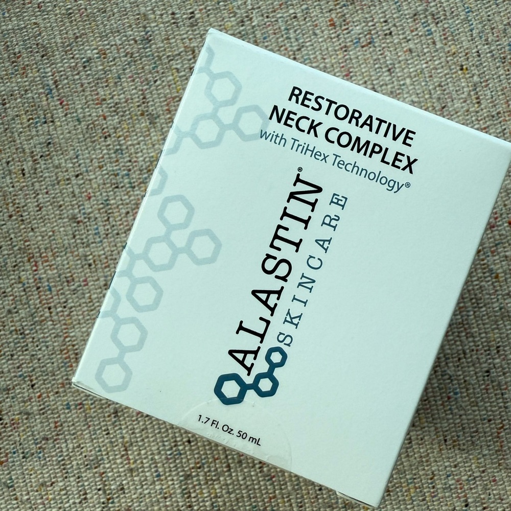 Restorative Neck Complex